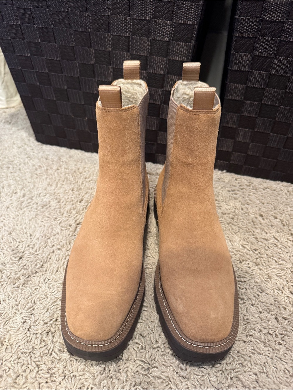 Sam Edelman Chelsea Boots in Tan Suede